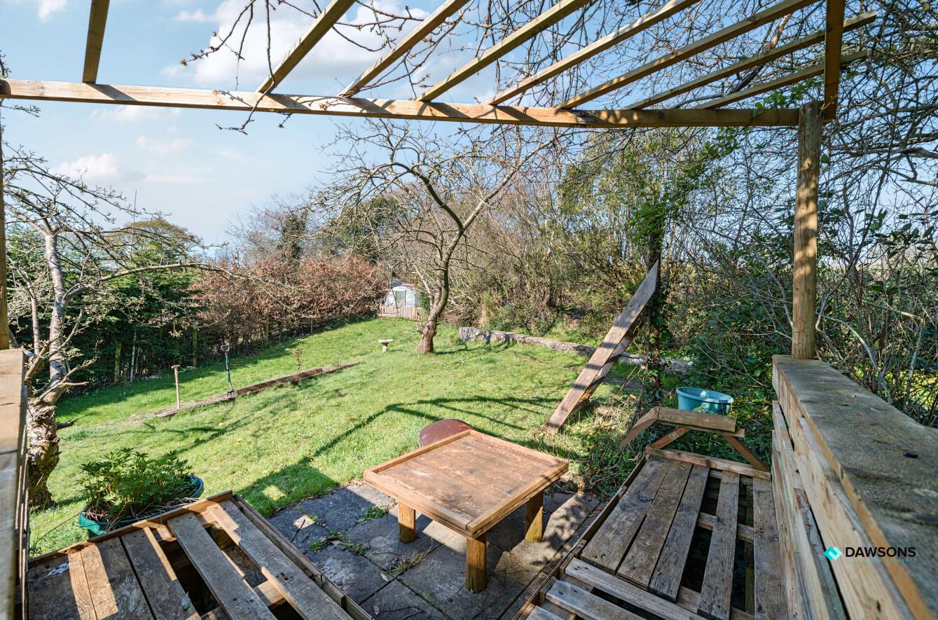 Clydach Cottages, Pontyates, Llanelli, SA15 5TL